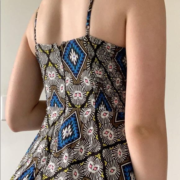 Patterned Dress - Picture 3 of 4
